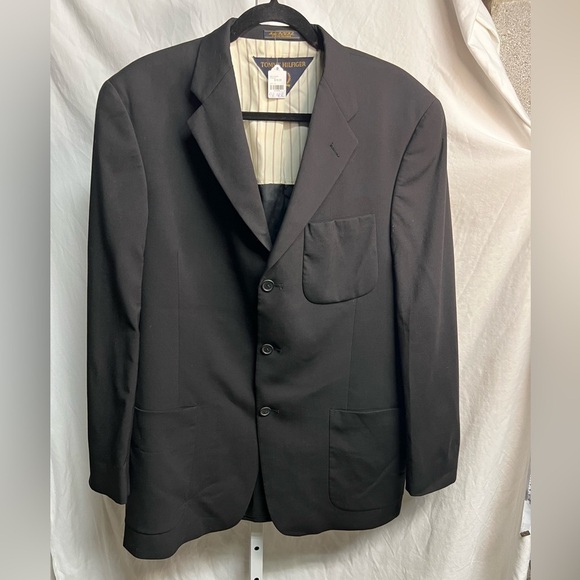 Tommy Hilfiger suit coat - Picture 1 of 3
